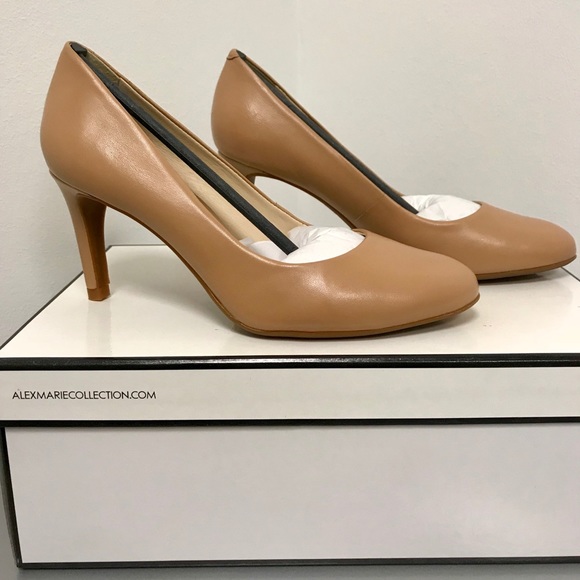 alex marie pumps